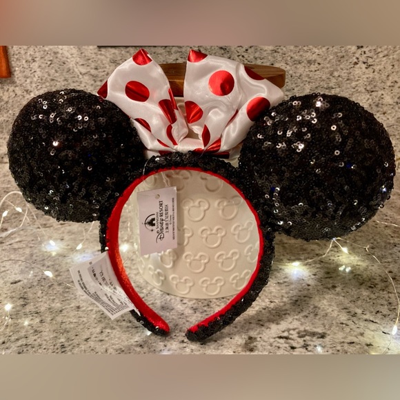 Disney Minnie Mouse Black Sequin Ears White Bow Red Metallic Polka Dots Headband - Picture 5 of 6